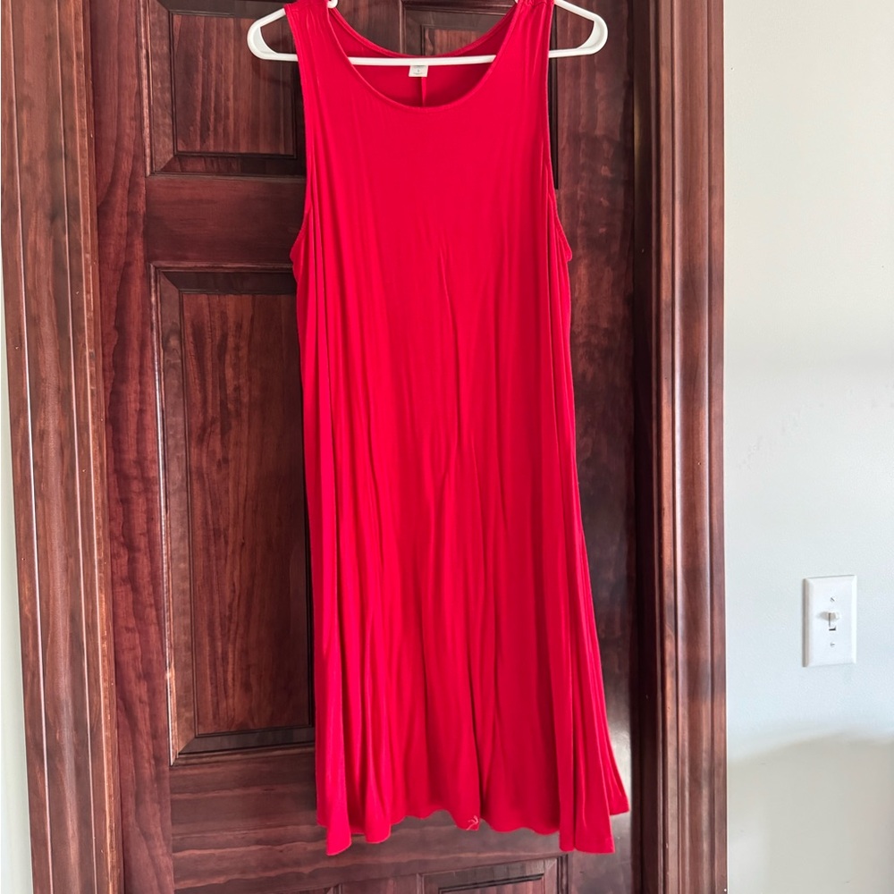 Red Sleeveless Dress